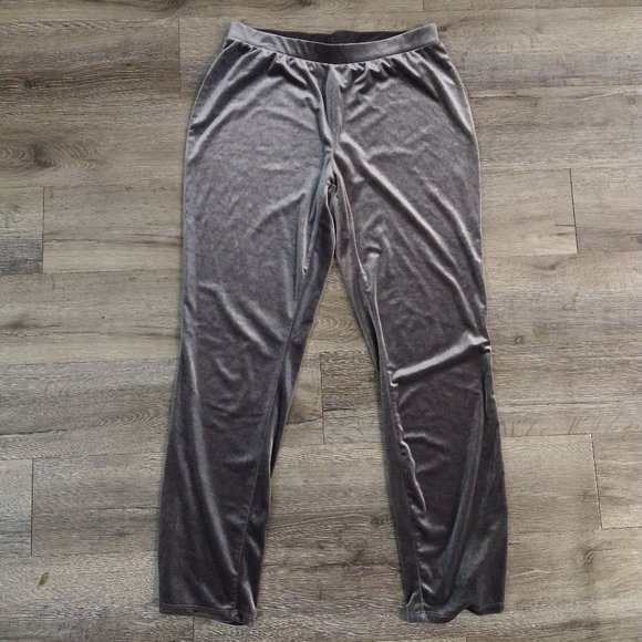 Ambrielle Velvet pajama pants - Picture 5 of 5